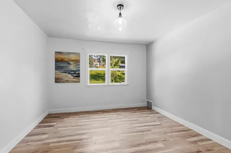 1759 Phalen Place Maplewood MN 55109