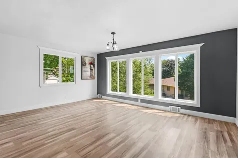 1759 Phalen Place Maplewood MN 55109