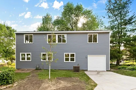 1759 Phalen Place Maplewood MN 55109