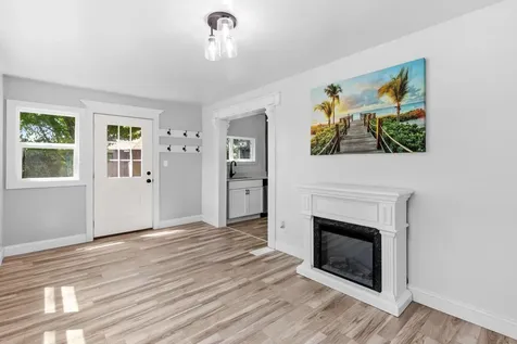 1759 Phalen Place Maplewood MN 55109