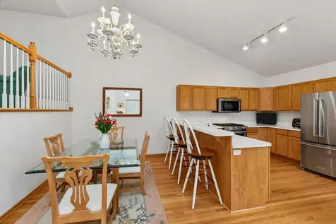 808 Winterberry Drive Woodbury MN 55125