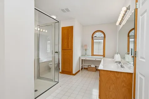 808 Winterberry Drive Woodbury MN 55125