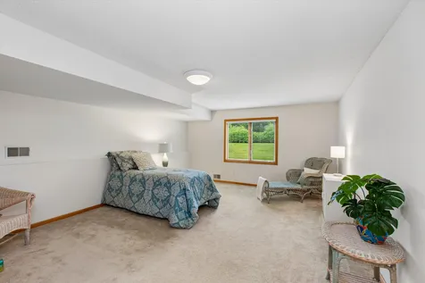 808 Winterberry Drive Woodbury MN 55125