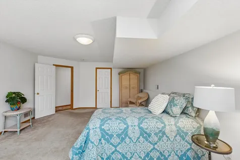 808 Winterberry Drive Woodbury MN 55125