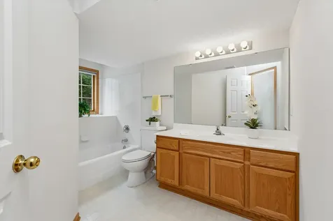 808 Winterberry Drive Woodbury MN 55125