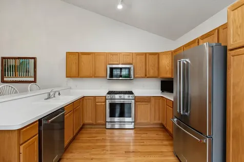 808 Winterberry Drive Woodbury MN 55125