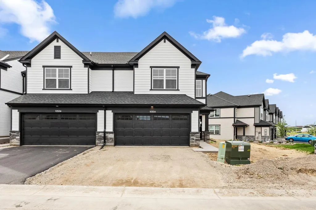 10534 Harbor Lane N Maple Grove MN 55369