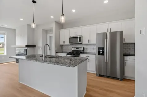 5039 Lambert Avenue NE Albertville MN 55301