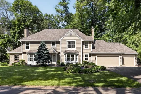 6608 Mohawk Trail Edina MN 55439