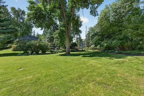 6608 Mohawk Trail Edina MN 55439