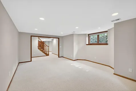 6608 Mohawk Trail Edina MN 55439