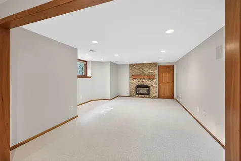 6608 Mohawk Trail Edina MN 55439
