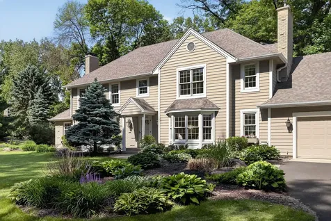 6608 Mohawk Trail Edina MN 55439