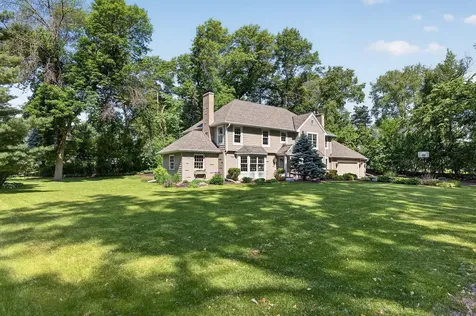 6608 Mohawk Trail Edina MN 55439
