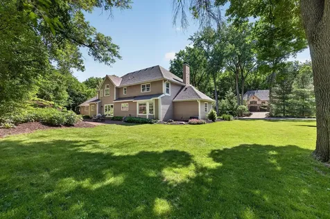 6608 Mohawk Trail Edina MN 55439