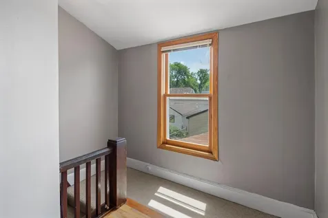 1734 Arlington Avenue E Saint Paul MN 55106