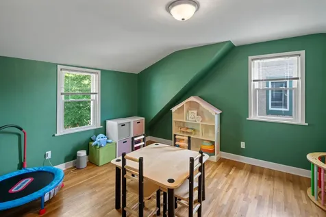 1734 Arlington Avenue E Saint Paul MN 55106