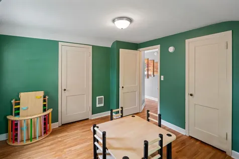 1734 Arlington Avenue E Saint Paul MN 55106