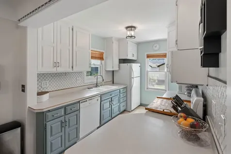 1734 Arlington Avenue E Saint Paul MN 55106