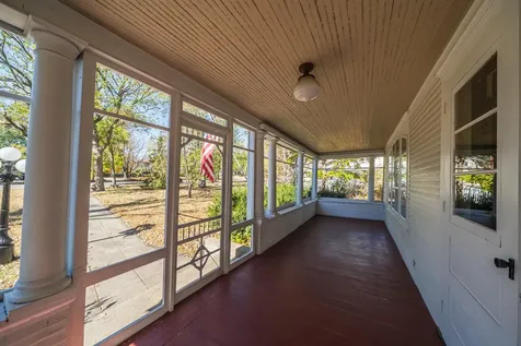 1115 Summit Avenue Detroit Lakes MN 56501