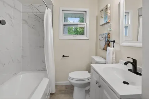 558 Arlington Avenue E Saint Paul MN 55130