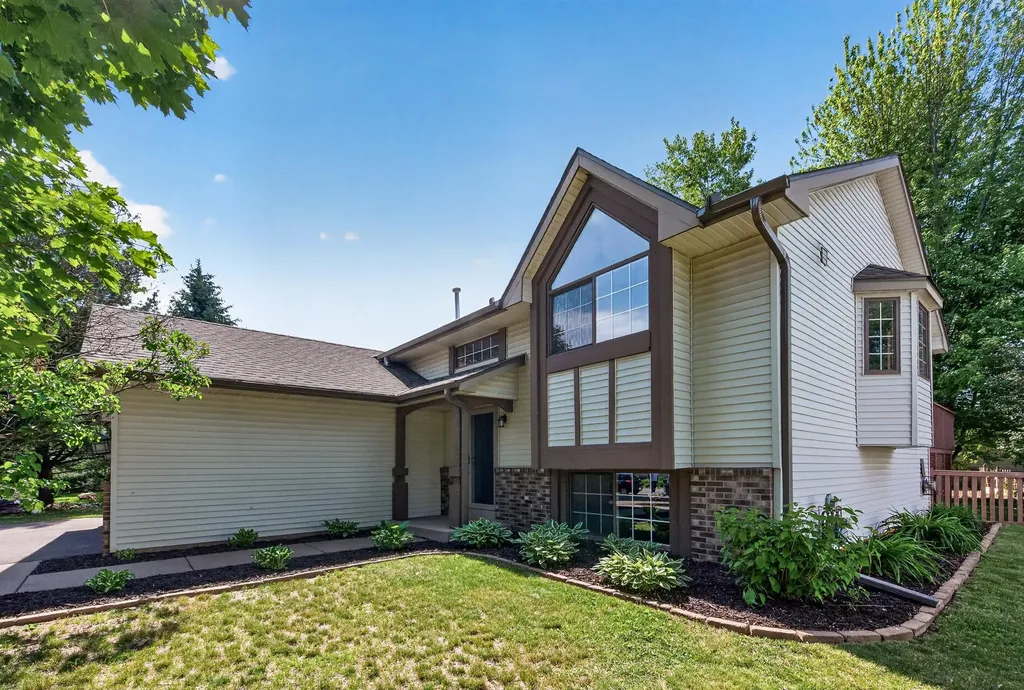 1342 Benson Boulevard E Stillwater MN 55082