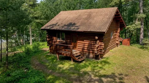 5033 Barnum Road NW Hackensack MN 56452