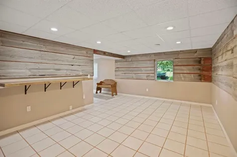 5414 Elkton Trail Faribault MN 55021