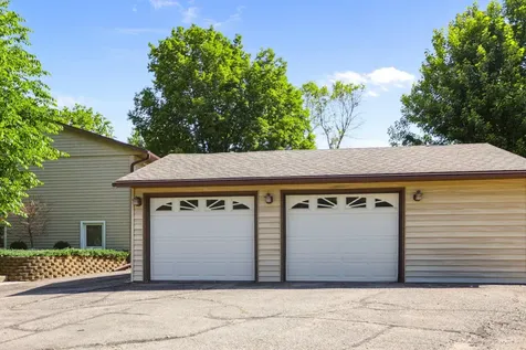 5414 Elkton Trail Faribault MN 55021
