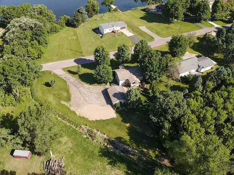 5414 Elkton Trail Faribault MN 55021