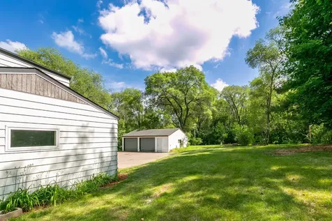 1612 County Road C E Maplewood MN 55109