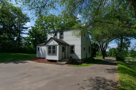 1612 County Road C E Maplewood MN 55109