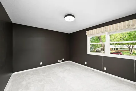 2800 32nd Avenue NE Saint Anthony MN 55418