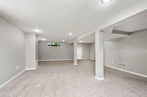 2800 32nd Avenue NE Saint Anthony MN 55418