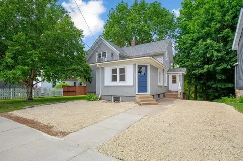 612 2nd Street W Northfield MN 55057