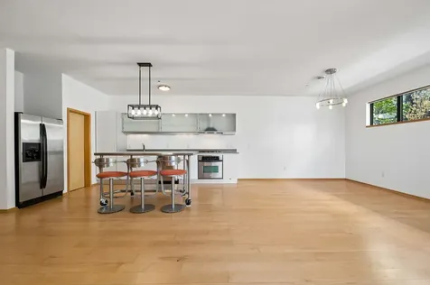 2818 Aldrich Avenue S Minneapolis MN 55408