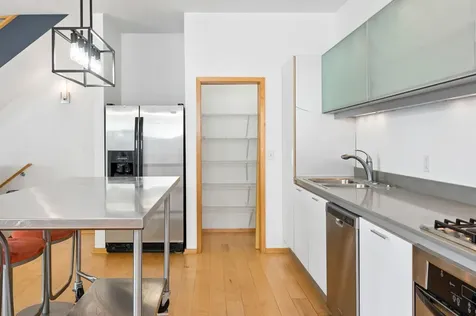 2818 Aldrich Avenue S Minneapolis MN 55408