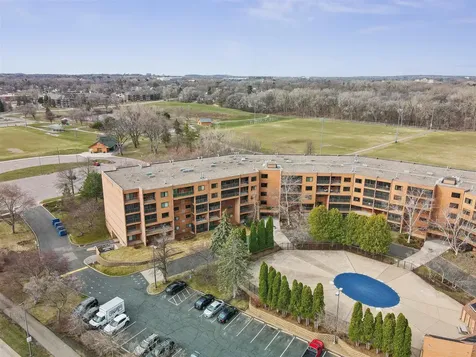 3320 Louisiana Avenue S Saint Louis Park MN 55426