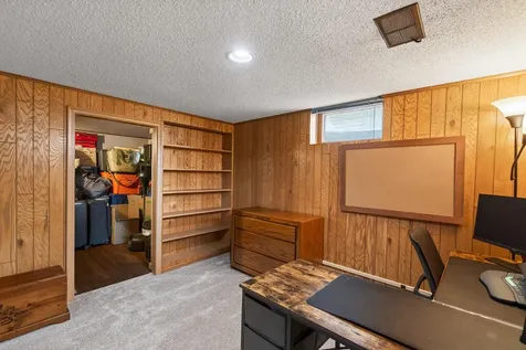 6206 47th Avenue N Crystal MN 55422