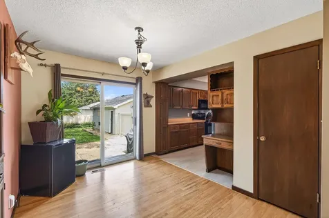 6206 47th Avenue N Crystal MN 55422