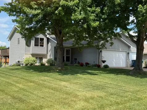 1831 73rd Street Hugo MN 55038