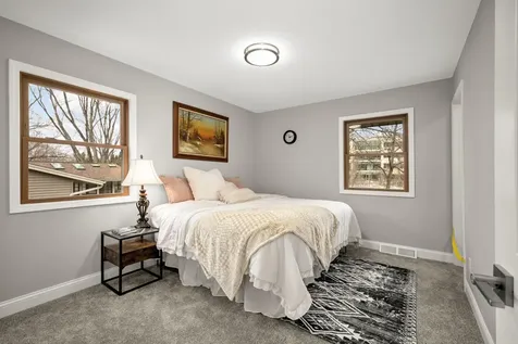 11004 Oak Knoll Terrace N Hopkins MN 55305