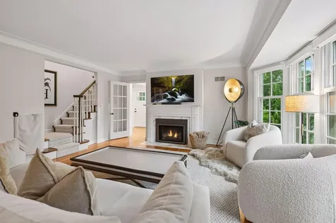 4919 Bruce Avenue Edina MN 55424