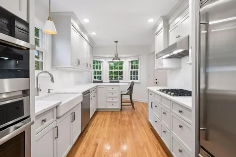 4919 Bruce Avenue Edina MN 55424