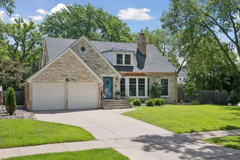 4919 Bruce Avenue Edina MN 55424