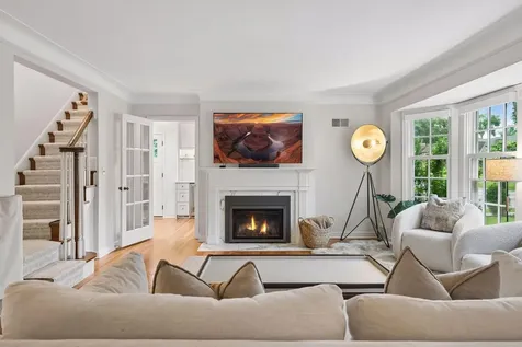 4919 Bruce Avenue Edina MN 55424
