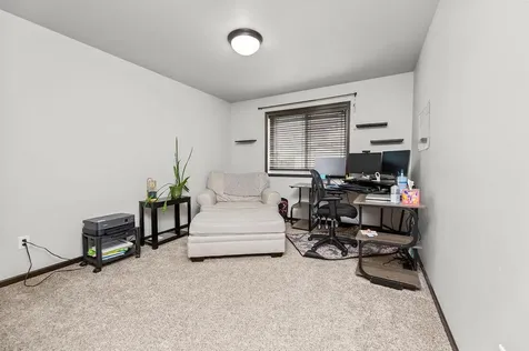 3977 49th Avenue S Fargo ND 58104