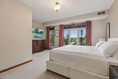 3251 Louisiana Avenue S Saint Louis Park MN 55426