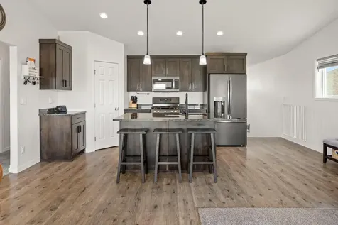 1714 75th Avenue S Fargo ND 58104