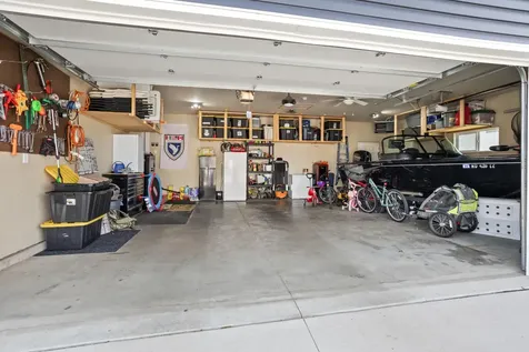1714 75th Avenue S Fargo ND 58104